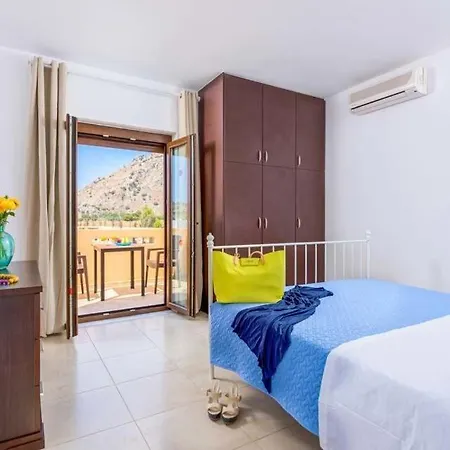 Vila Sleeps 8 Pool Air Con Wifi Líndos