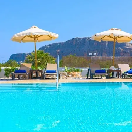 Sleeps 8 Pool Air Con Wifi * Líndosz
